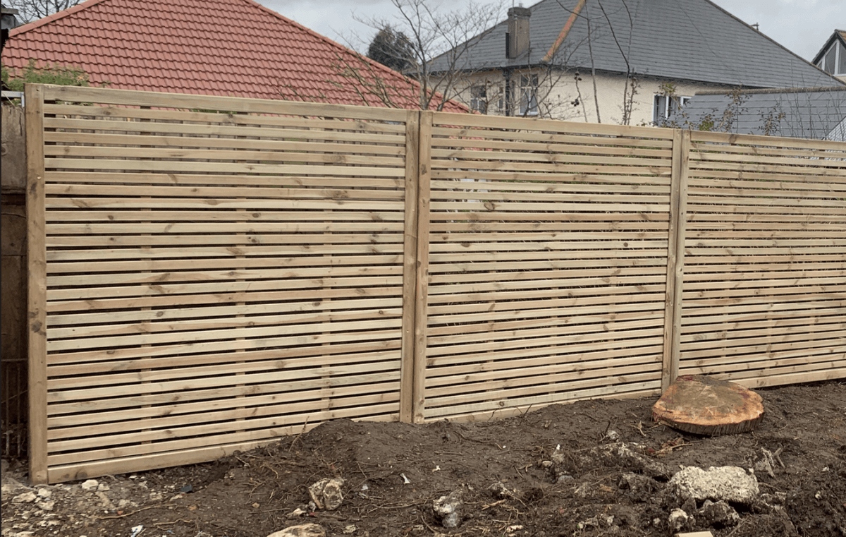 Our Vienna fence panels looking superb in this East Bristol garden makeover - Decking Delivery
