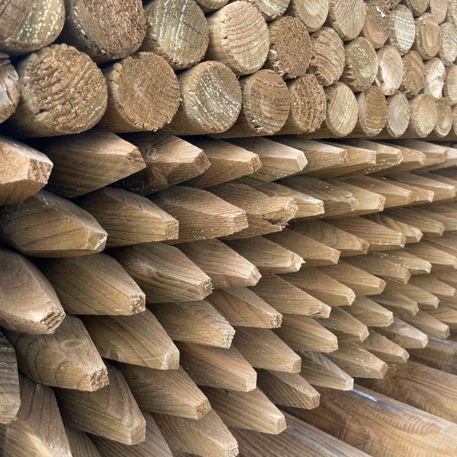 Full Rounded Pointed Posts Fence Agricultural Round Timber Fence Posts | Decking Delivery | Quality timber
