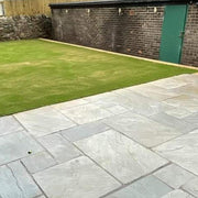 Hanbury - Artificial Grass 4m² - Decking Delivery