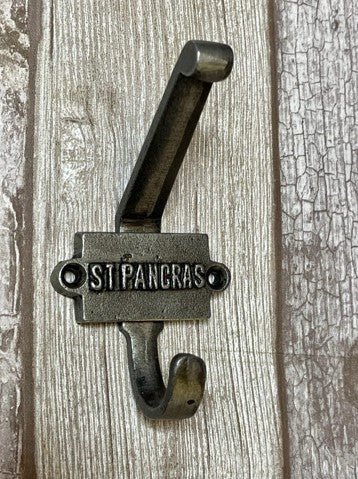 Item hooks - Decking Delivery