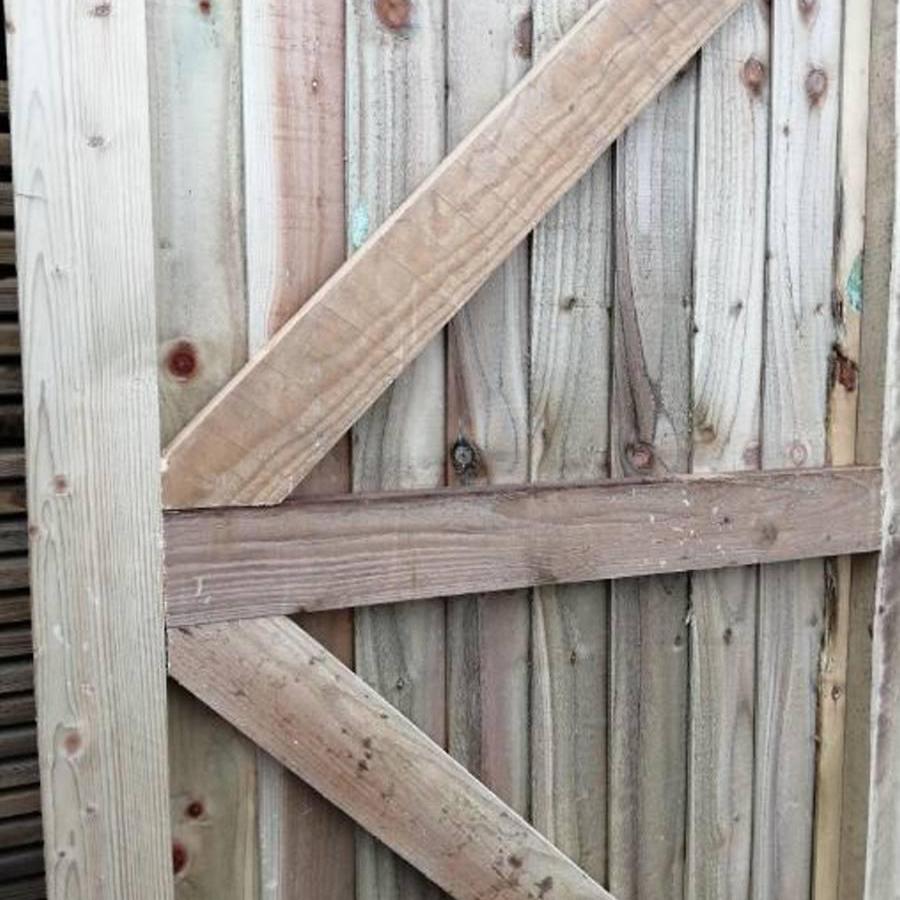 Wooden Garden Close Board Gate - Decking Delivery