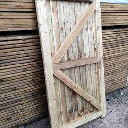 Wooden Garden Close Board Gate - Decking Delivery