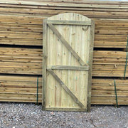 Wooden Garden Close Board Gates - Arched Top - Decking Delivery