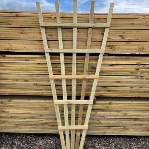 Wooden Garden Fan Trellis - Decking Delivery